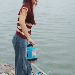 Cắt gỗ bằng máy Máy bơm chìm Bossun